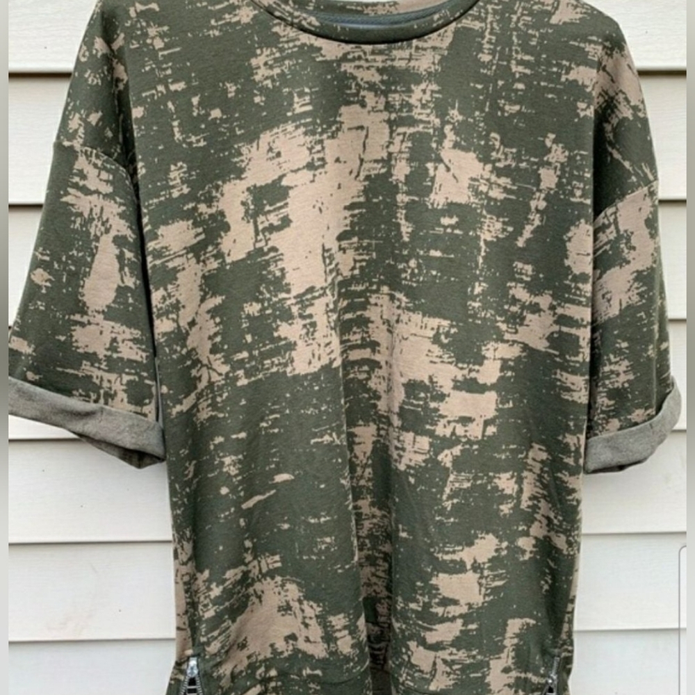 Brand New Zara Man Digital Camo Zippered Short Sleeve Shirt Retails $49.99